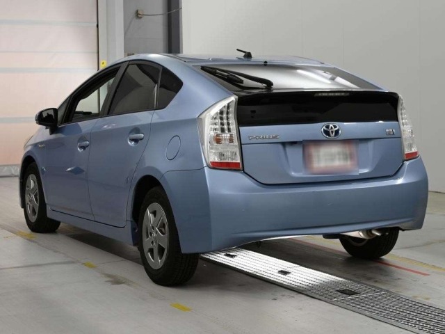 Toyota PRIUS 2011 8150832-6
