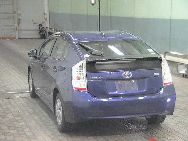 Toyota PRIUS 2011 8151035-1