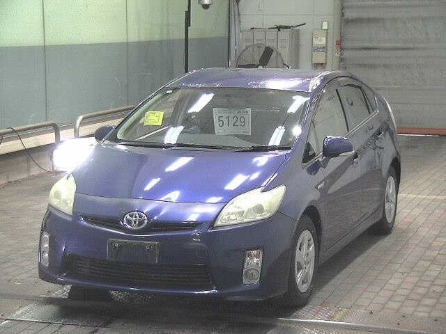 Toyota PRIUS 2011 8151035-4