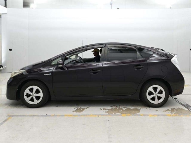 Toyota PRIUS 2014 8151115-4