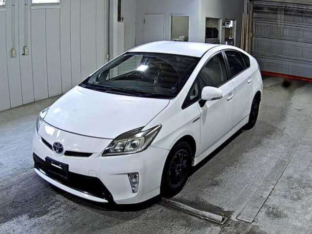 Toyota PRIUS 2015 8151132-4
