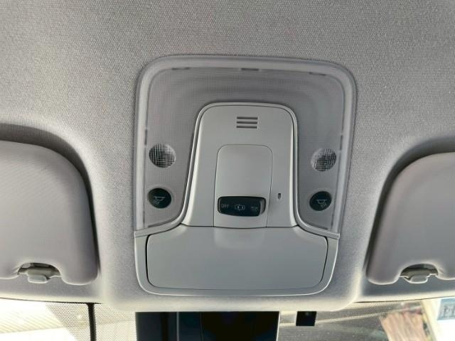 Toyota PRIUS 2016 8151133-12