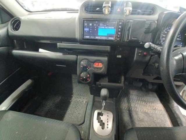 Toyota PROBOX VAN 2023 8147811-11