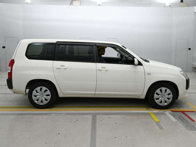Toyota PROBOX VAN 2019 8147837-3
