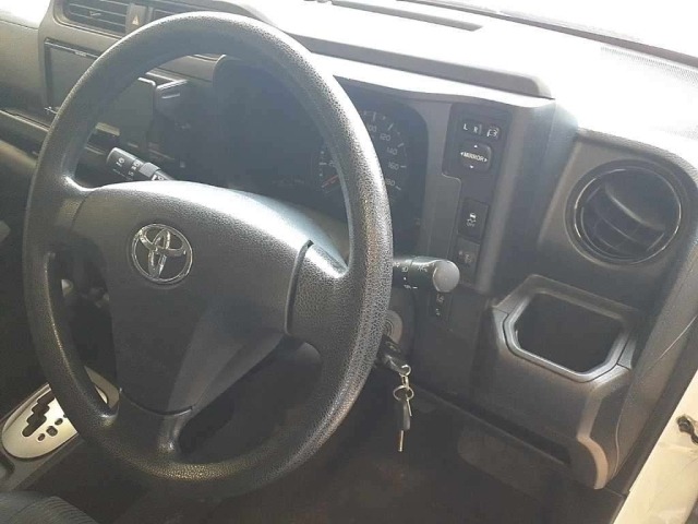 Toyota PROBOX VAN 2019 8147837-9