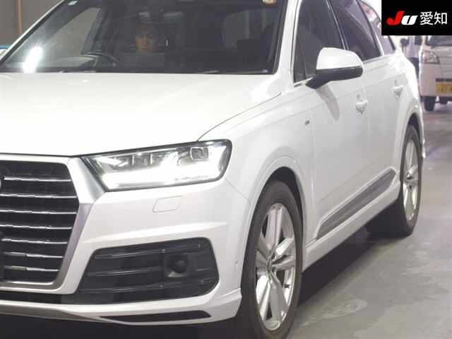 Audi Q7 2018 8149733-7