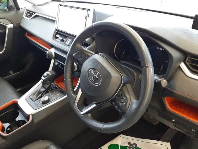 Toyota RAV4 2020 8150083-7
