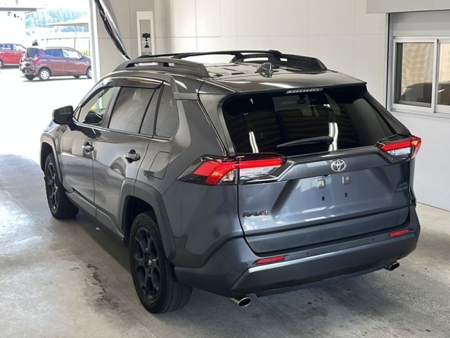 Toyota RAV4 2021 8150087-5