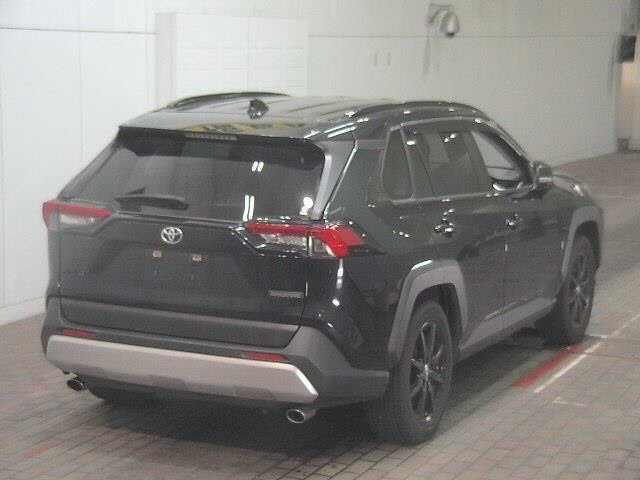 Toyota RAV4 2021 8150091-5