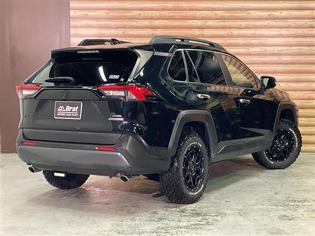 Toyota RAV4 2022 8150114-13
