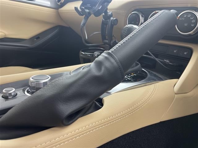 Mazda ROADSTER 2024 8150015-9