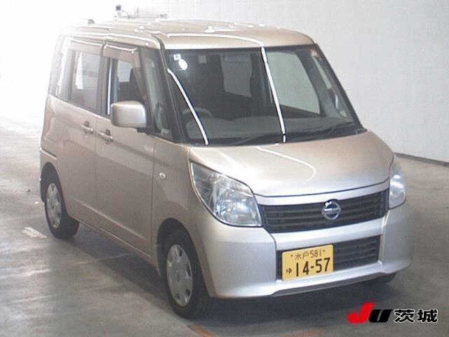 Nissan ROOX 2012 8149486-0