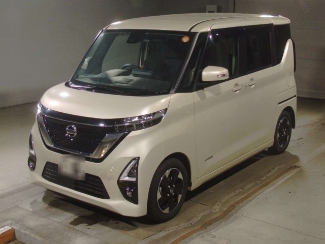 Nissan ROOX 2021 8149505-0