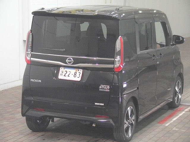 Nissan ROOX 2022 8149524-5