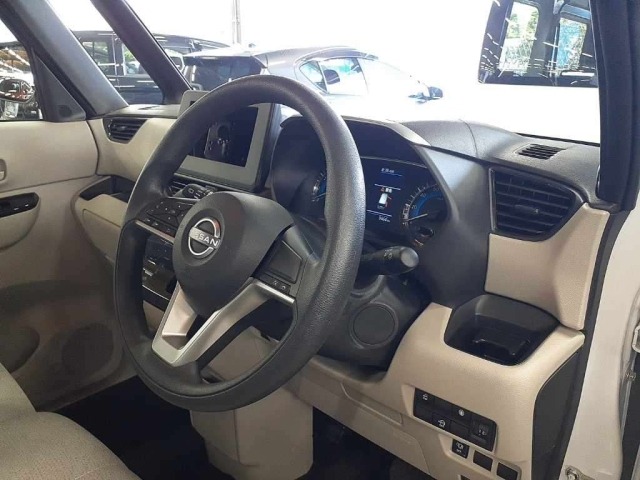 Nissan ROOX 2025 8149527-9