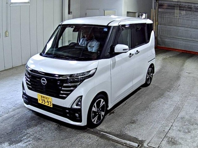 Nissan ROOX 2025 8149528-4
