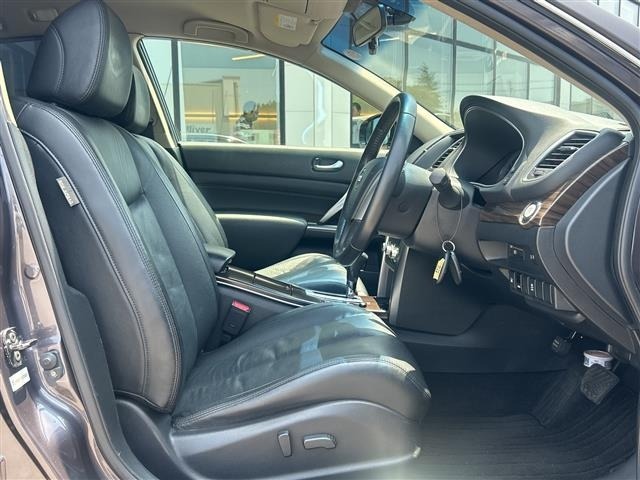 Nissan TEANA 2012 8139015-4