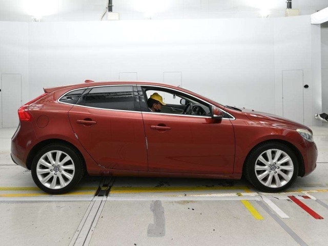 Volvo V40 2016 8143392-3