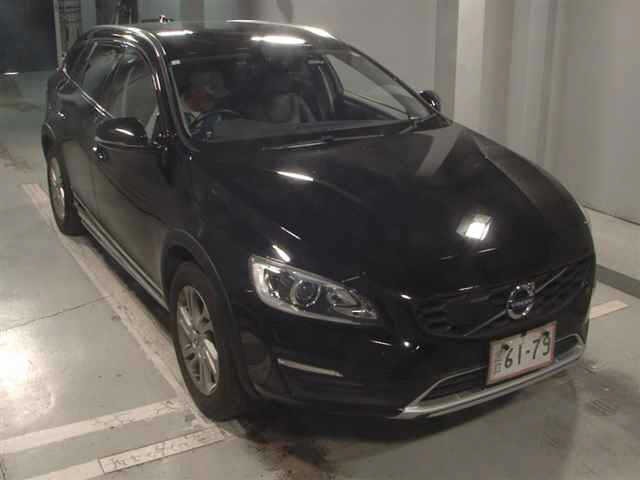 Volvo V60 2017 8138534-0