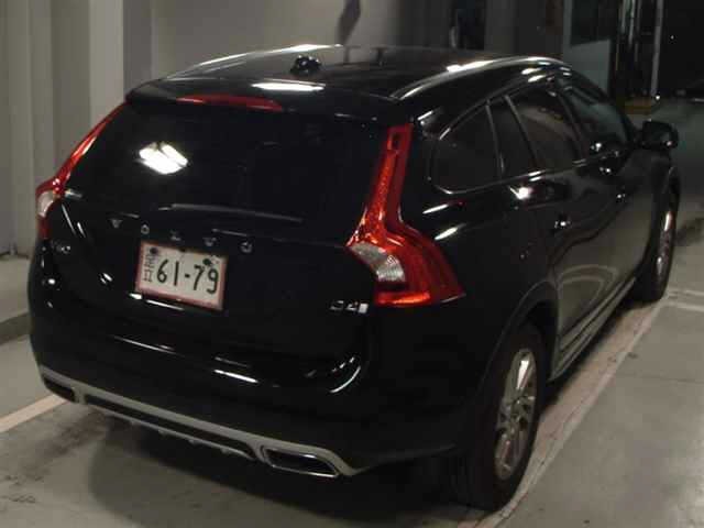 Volvo V60 2017 8138534-5