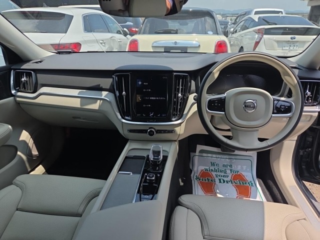 Volvo V60 2021 8138595-2