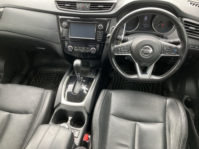 Nissan X-TRAIL 2018 8147921-3