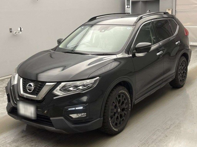 Nissan X-TRAIL 2018 8147922-0