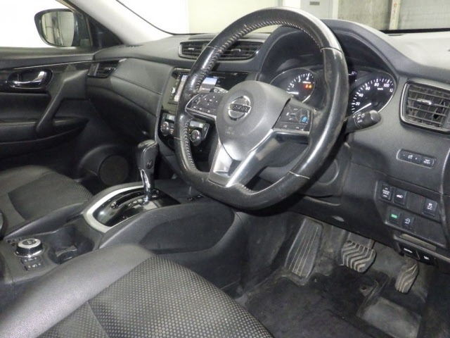 Nissan X-TRAIL 2019 8147962-3