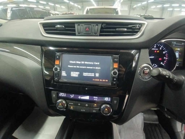 Nissan X-TRAIL 2015 8147974-11