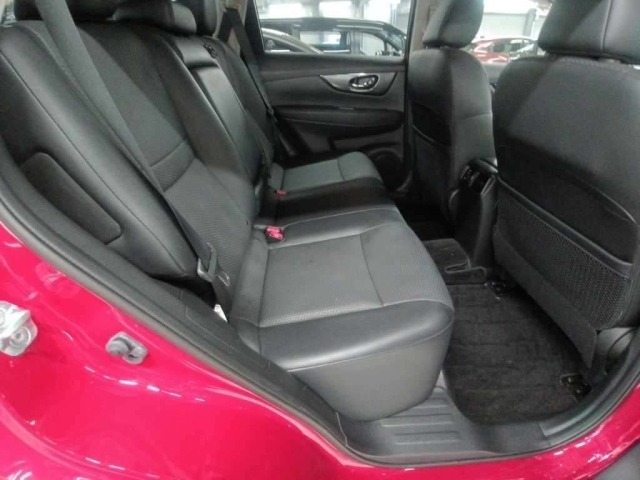 Nissan X-TRAIL 2015 8147974-12