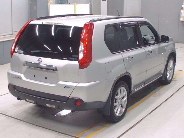Nissan X-TRAIL 2013 8147980-1
