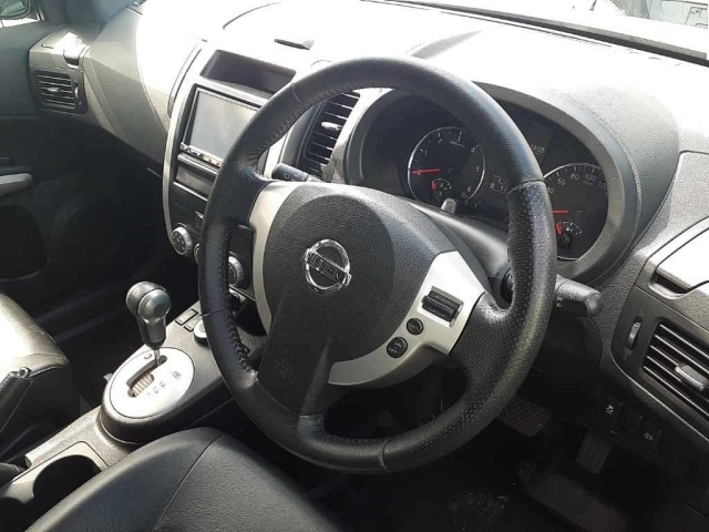 Nissan X-TRAIL 2013 8147980-7