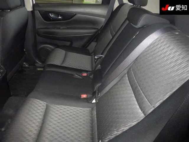 Nissan X-TRAIL 2021 8147993-4