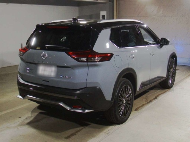 Nissan X-TRAIL 2026 8148006-1