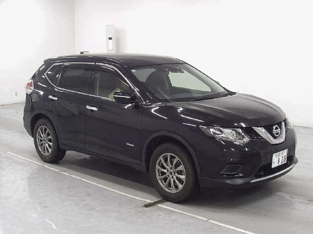 Nissan X-TRAIL 2017 8148021-0