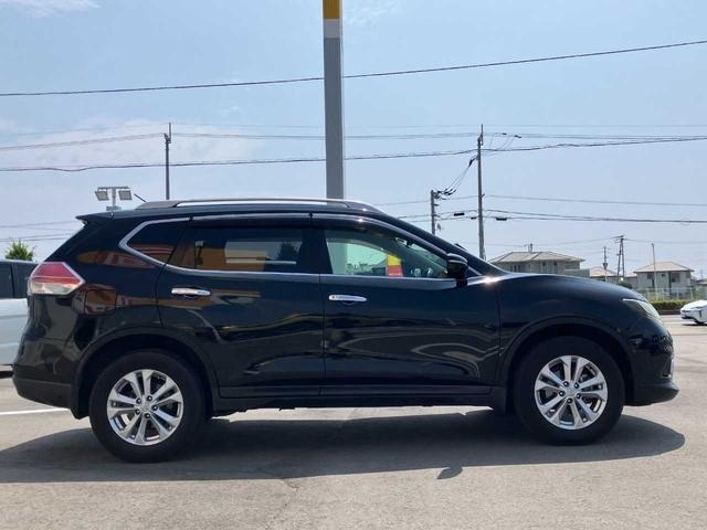 Nissan X-TRAIL 2016 8148044-4