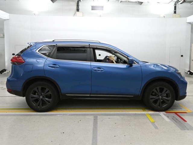 Nissan X-TRAIL 2021 8148054-3
