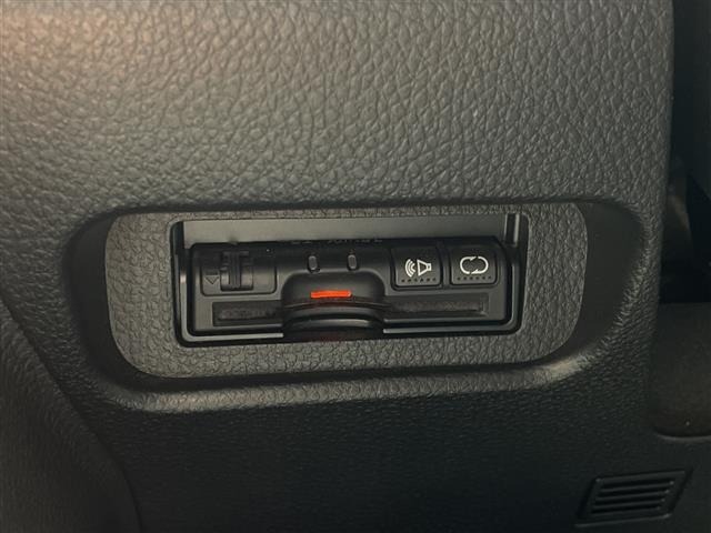 Nissan X-TRAIL 2011 8148892-3