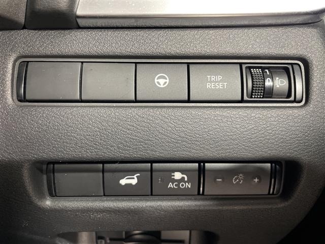 Nissan X-TRAIL 2023 8148981-9