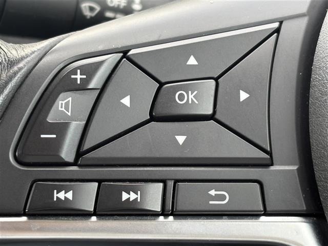 Nissan X-TRAIL 2018 8149014-19