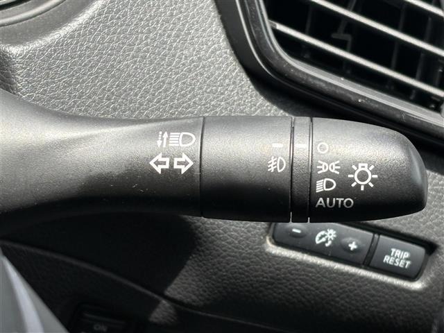 Nissan X-TRAIL 2018 8149014-3