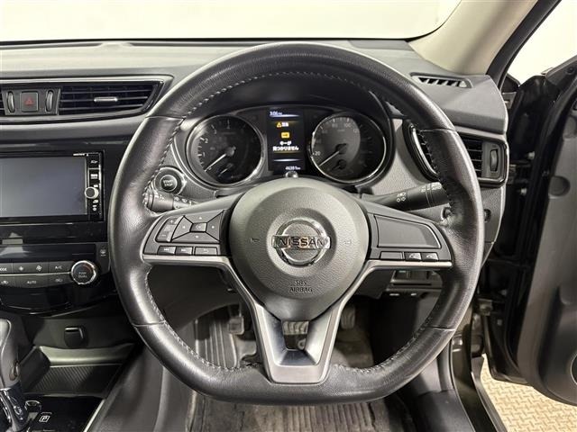 Nissan X-TRAIL 2017 8149067-10
