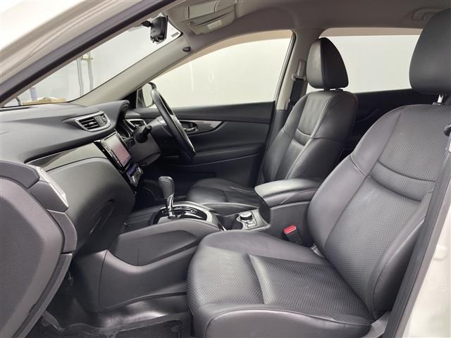 Nissan X-TRAIL 2016 8149101-4