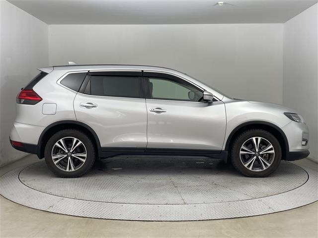 Nissan X-TRAIL 2017 8149146-21