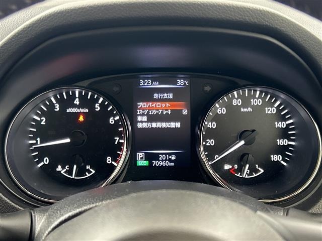 Nissan X-TRAIL 2017 8149214-1