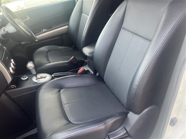 Nissan X-TRAIL 2013 8149254-11
