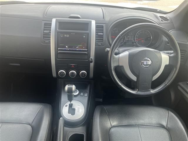 Nissan X-TRAIL 2013 8149254-14