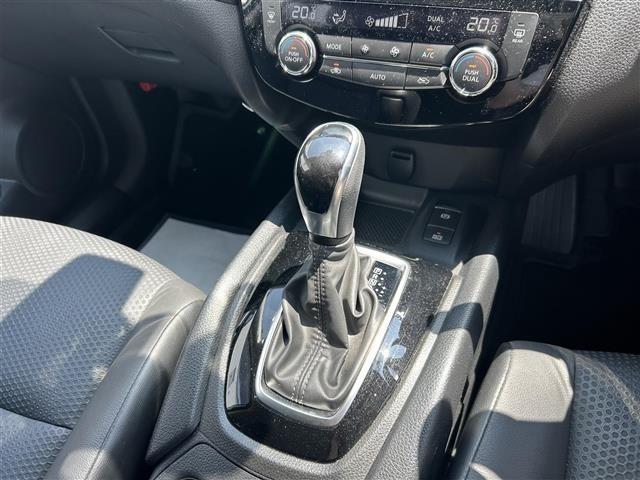 Nissan X-TRAIL 2021 8149300-22