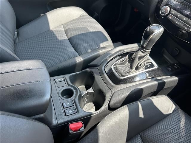 Nissan X-TRAIL 2021 8149300-9