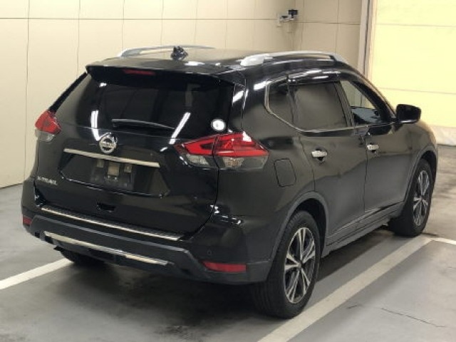 Nissan X-TRAIL 2017 8149307-3